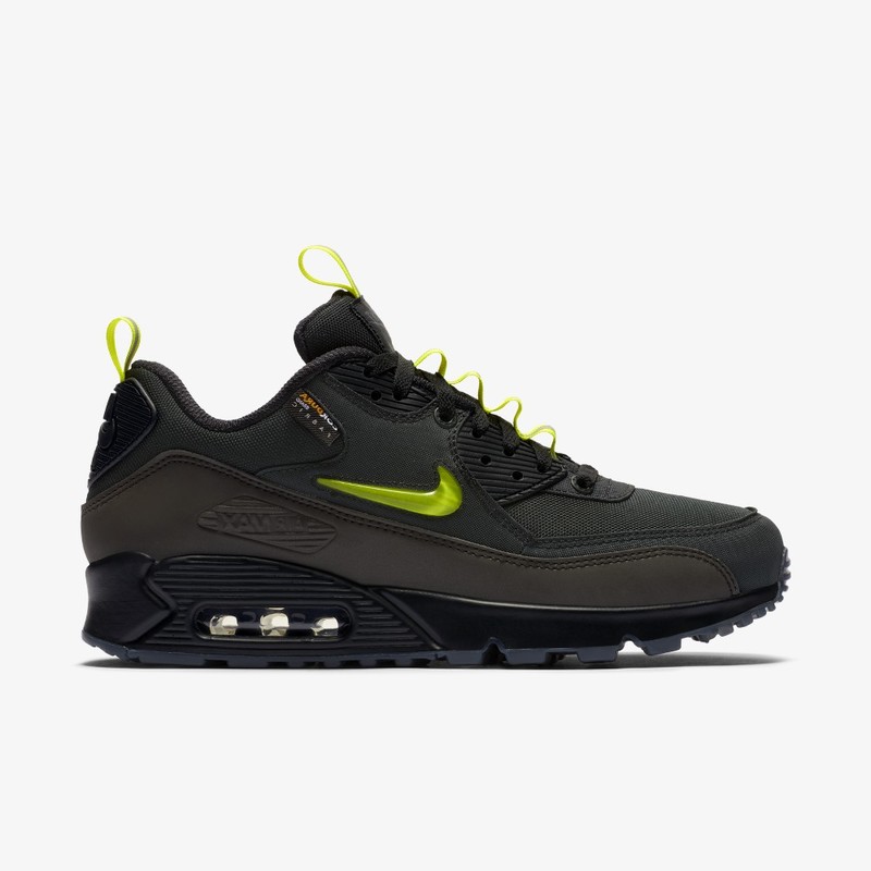 BSMNT x Nike Air Max 90 Manchester | CU5967-001 | Grailify